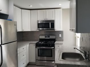 143-01 Holly Ave #2, Flushing, NY 11355