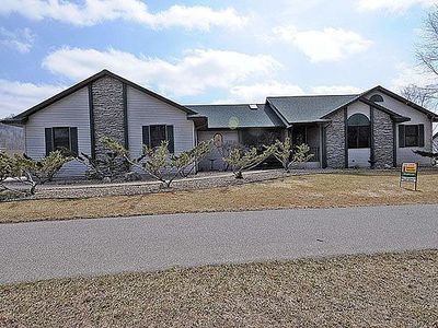 526 Green Coulee Rd, Onalaska, WI, 54650