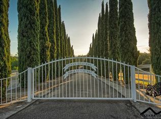 21945 Sunburst Ln, Red Bluff, CA 96080