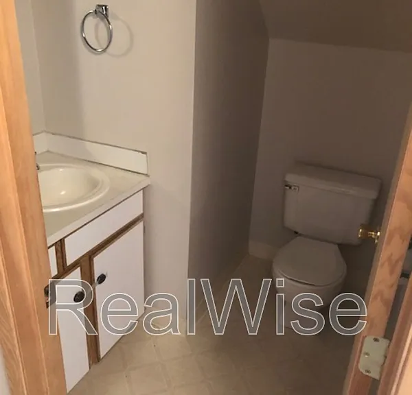 2933 SE 38th Ct — Photo 10