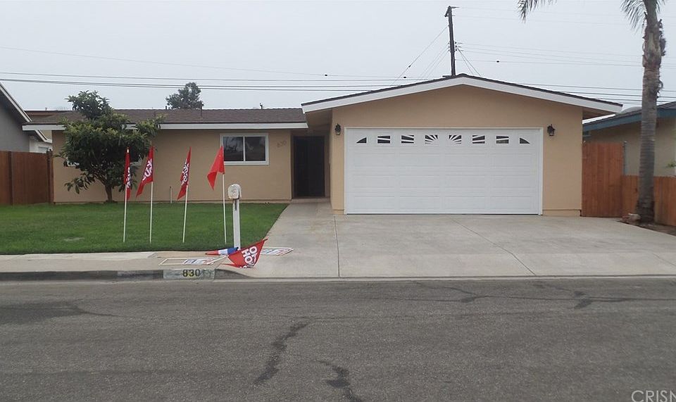 1st image of 830 Myrna Dr