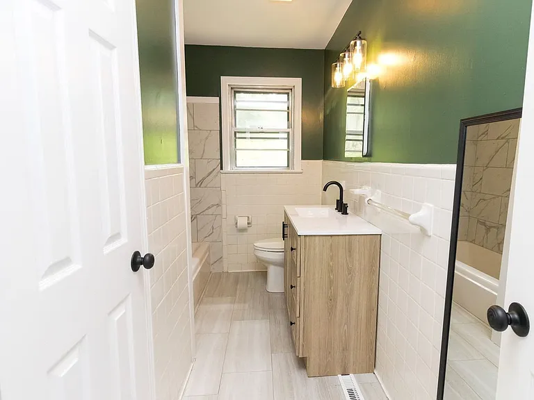116 Centro St — Photo 14