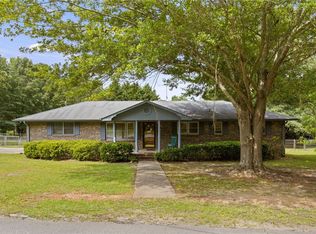 420 Wesley Ct, Starr, SC 29684