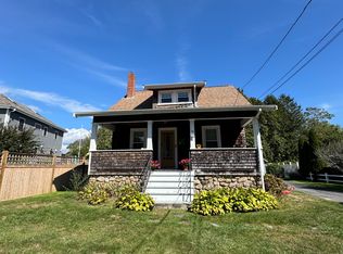 15 N Pleasant St, Dartmouth, MA 02748