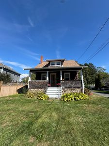 15 N Pleasant St, Dartmouth, MA, 02748