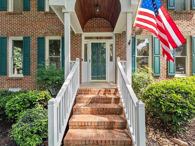 7913 Laurel Mountain Rd — Photo 2