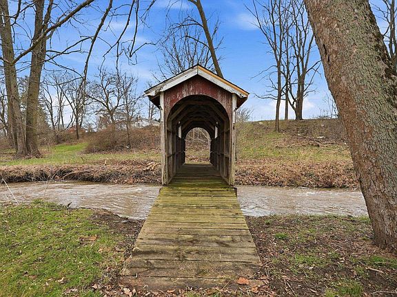 3rd image of N Ogden Rd