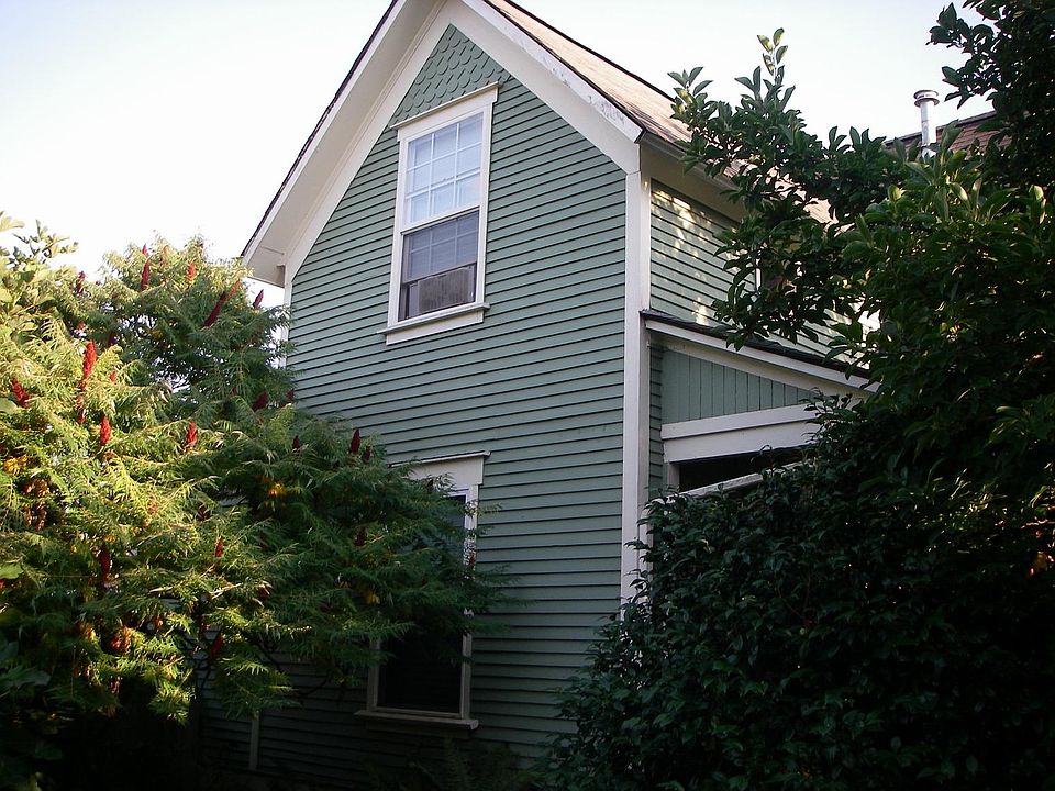 1st image of 506 Edison St SE
