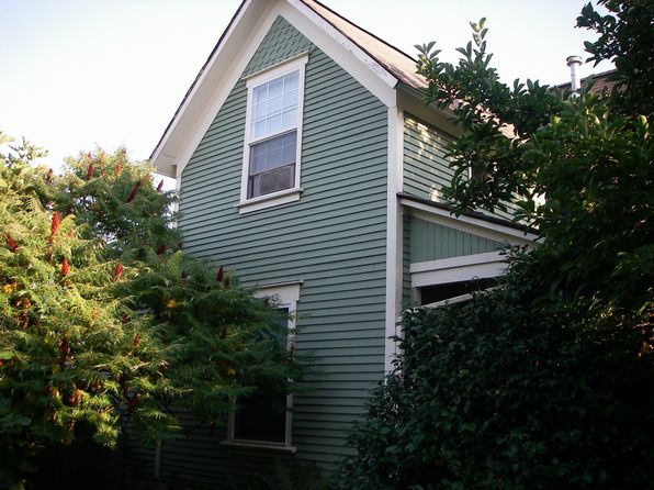 506 Edison St SE