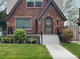 20531 Picadilly Rd, Detroit, MI 48221