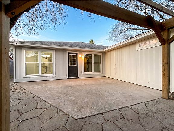 5th image of 2175 Timberleaf Cir