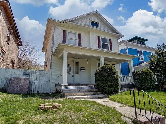 3rd image of 660 Wilfred Ave