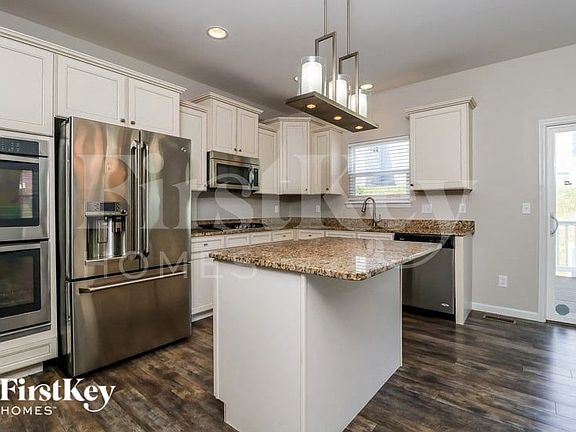 5th image of 1562 Kennabrooke Ct