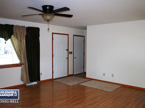 2nd image of 315 E Crofoot St