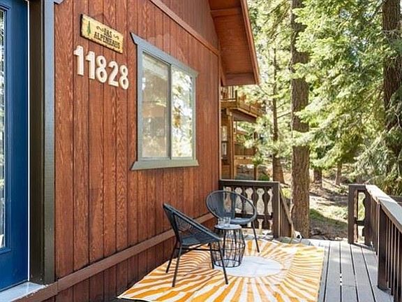 3rd image of 11828 Kitzbuhel Rd