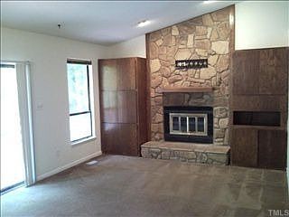 2nd image of 24 Gloucester Ct