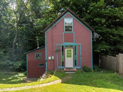 18-20 Bellows Falls Road, Putney, VT, 05346