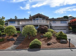810 12th Ave N, Edmonds, WA 98020