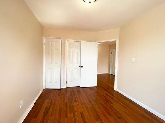 3rd image of 200 Graham Ave #1
