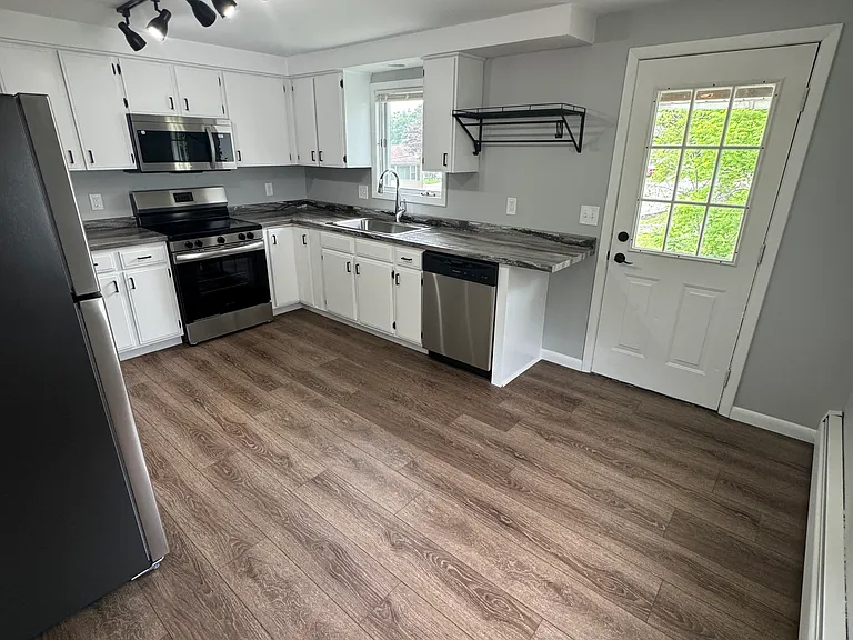 417 Fernwood Ave #2 — Photo 7