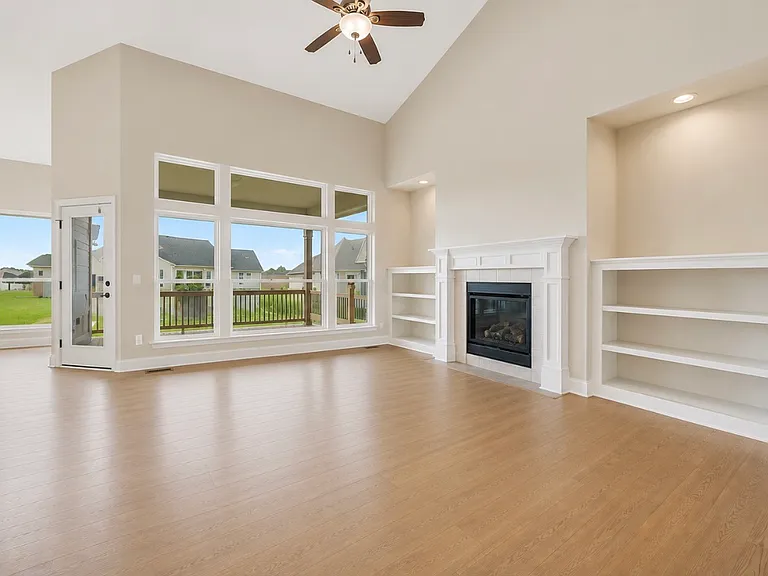 3616 N Crest Ct — Photo 23