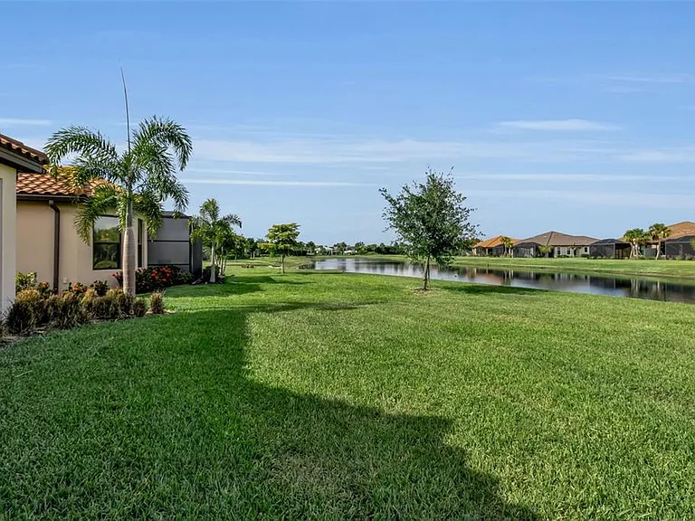 4755 Motta Ct — Photo 40