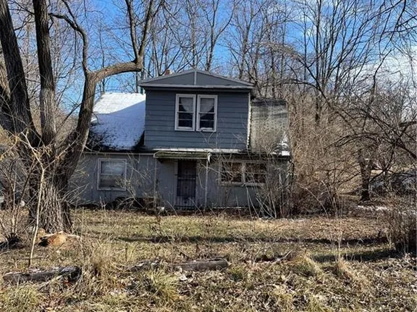 5237 N Merrimac Ave, Kansas City, MO 64151