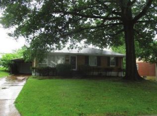 10314 Saint Dolores Dr, Saint Ann, MO 63074