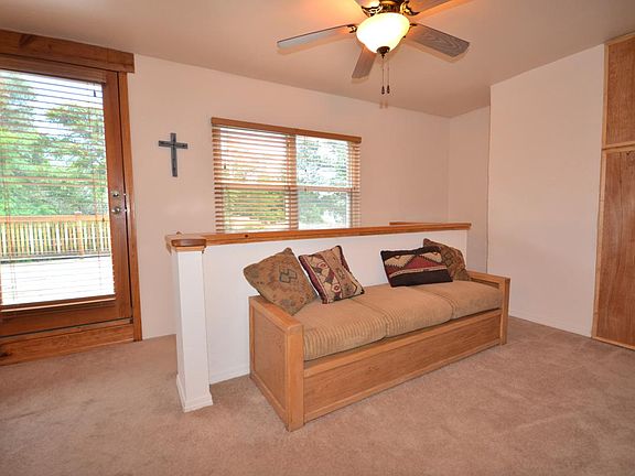 4th image of 133 Mesa Verde St #B