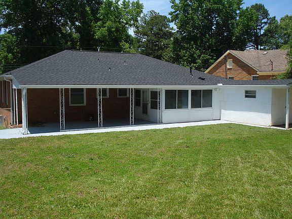 3rd image of 5414 Coburg Ave