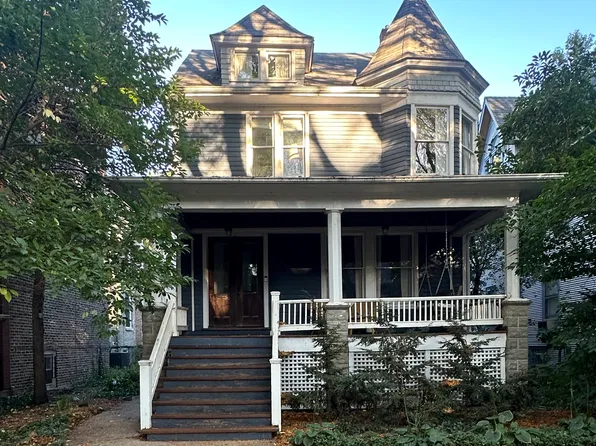 (undisclosed Address), Chicago, IL 60640