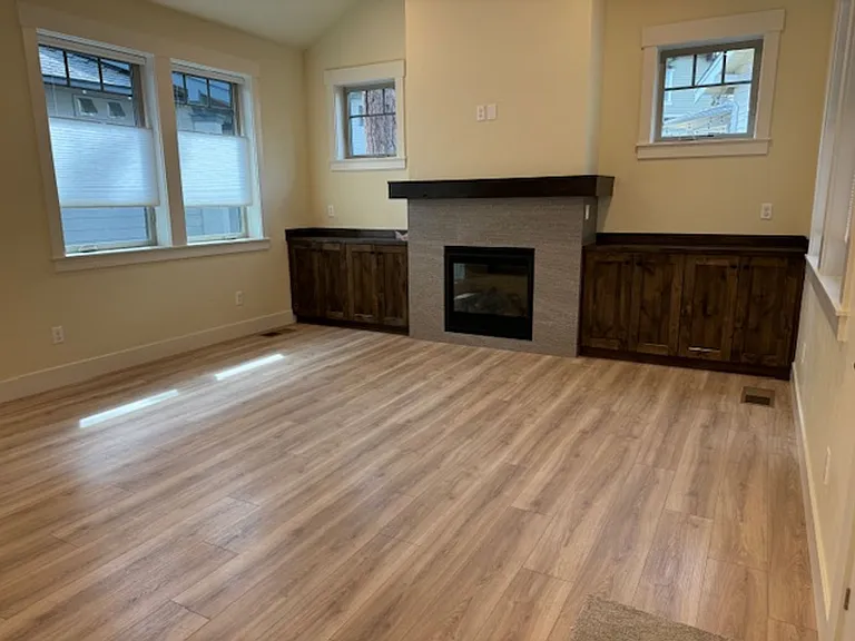 1574 NW Erin Ct #1 — Photo 6