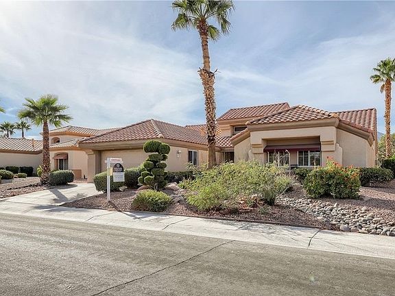 2nd image of 9320 Cactus Wood Dr