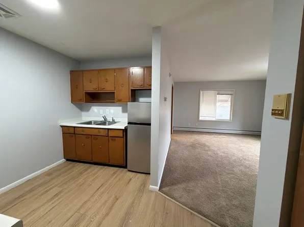 Central Crossing, 3932 Central Ave NE APT 21, Minneapolis, MN 55421