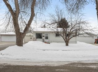 1107 19th St N, Moorhead, MN 56560