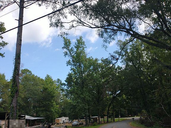 5th image of 204 Lakeview Dr