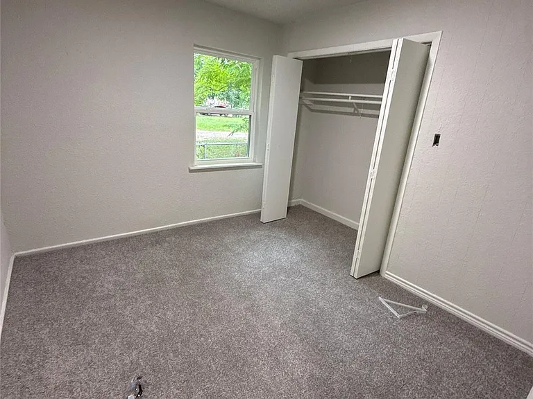 431 N Tinsley St — Photo 5
