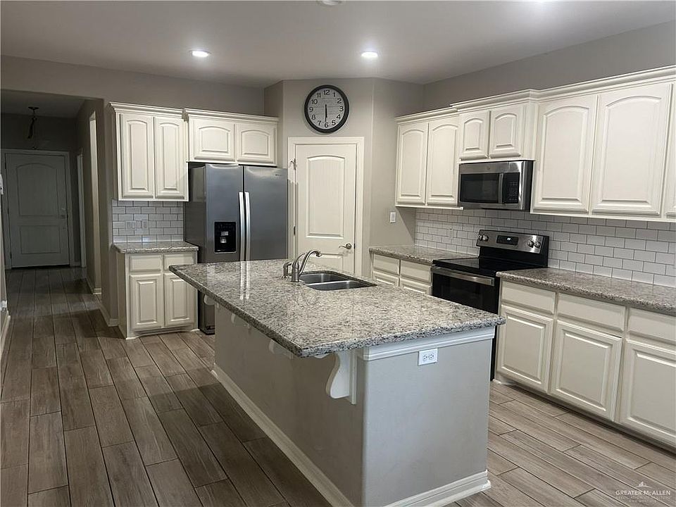 2nd image of 6317 Cascada Bend Rd
