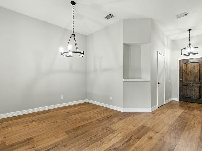 4127 Great Forest Ct — Photo 6