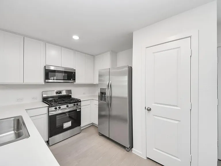 31422 Casacalenda Ln — Photo 10