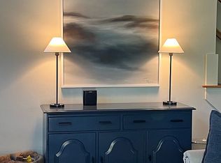 12 Robinson Rd, Bourne, MA 02532