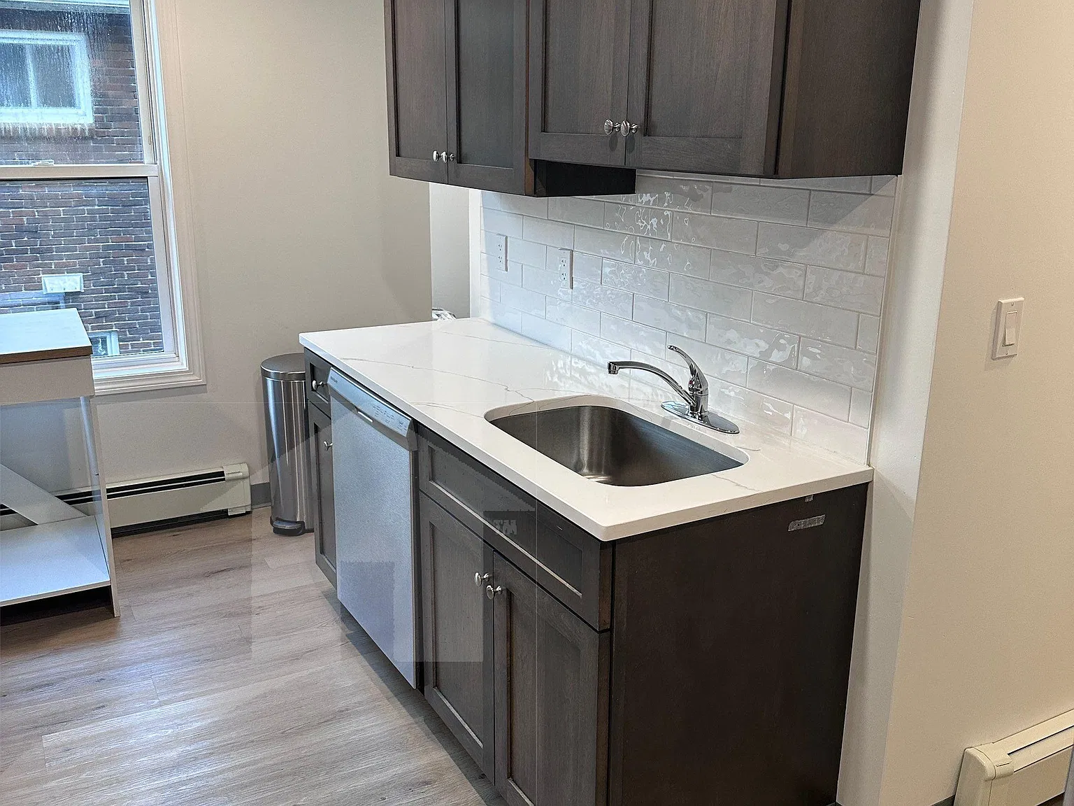 4 bed, $6,000 — Photo 4