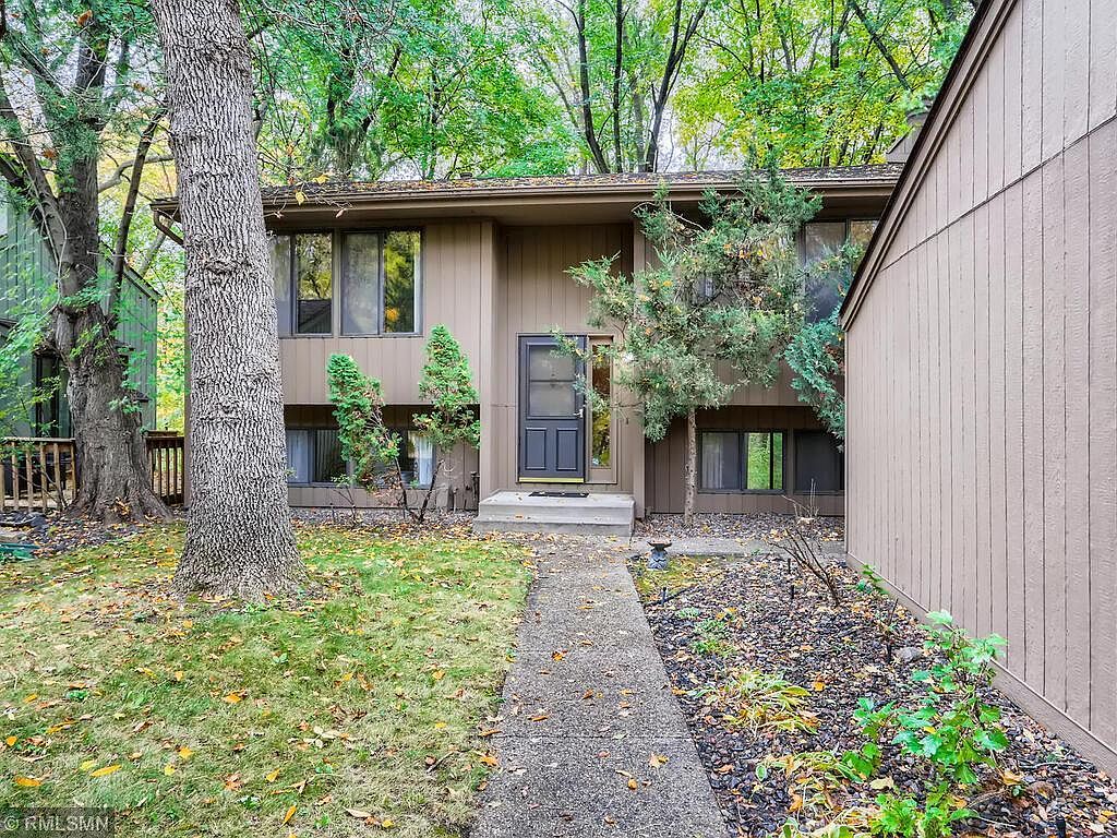 1810 Comstock Ln N, Plymouth, MN 55447 Zillow