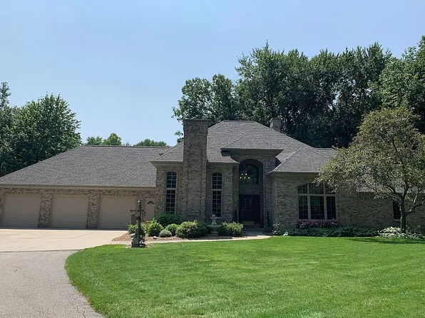 2150 E North Union Rd, Bay City, MI 48706