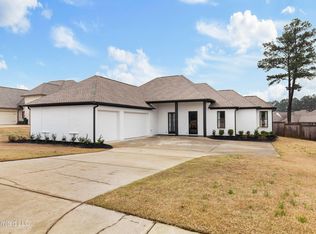 113 Murrell Dr, Madison, MS 39110