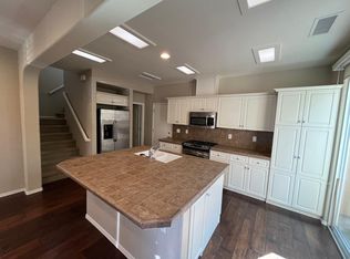 3848 Moody Ln, Clovis, CA