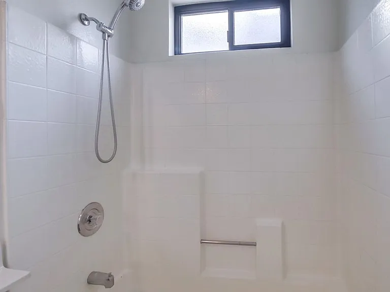Beautifully Renovated Property perfectly situated between North Park and Normal Heights! — Photo 42