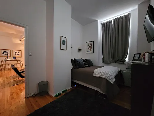 Rented by Julien Aractingi, LREB | media 18