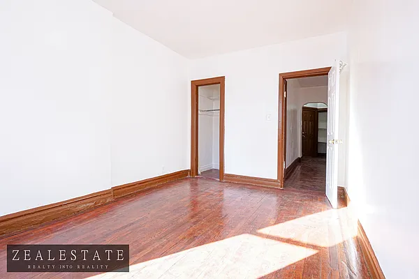 Rented by ZealEstate Group Inc | media 25