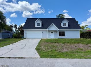 18422 Huckleberry Rd, Fort Myers, FL 33967